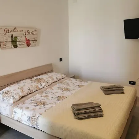 - La Bella Italia Canelli