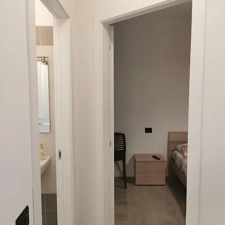 - La Bella Italia Apartament